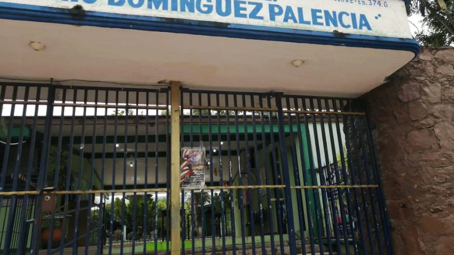 ESCUELA SIN DOCENTES2